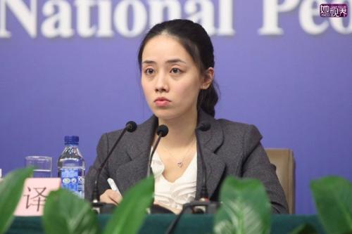 四位翻译官有颜有才堪称中国的门面这才是真女神