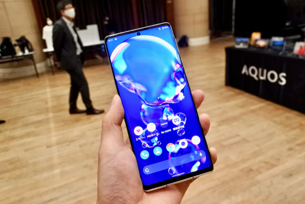 夏普携手徕卡发布新手机aquosr6还支持高通双指纹识别