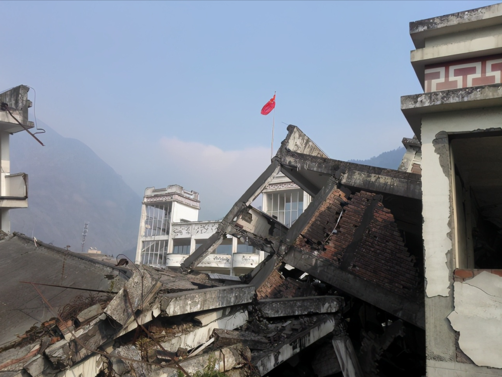 參觀映秀漩口中學地震遺址