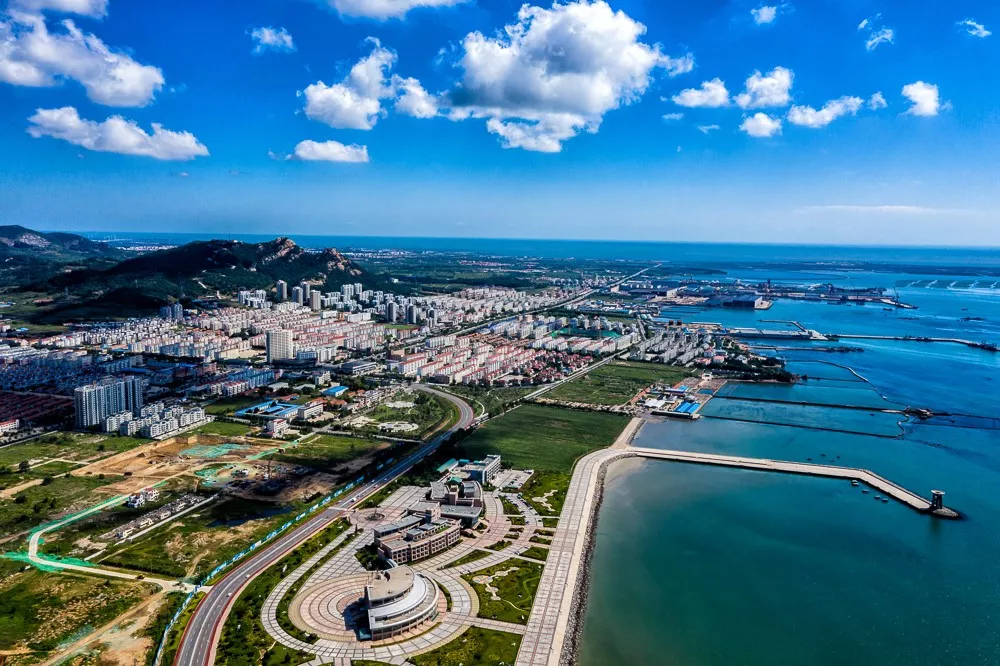 守护百公里海岸线,石岛志愿者共前行!