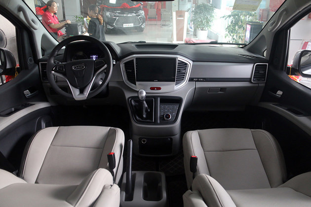 21款瑞風m4舒適版到店實拍公司通勤選它性價比高 中國熱點