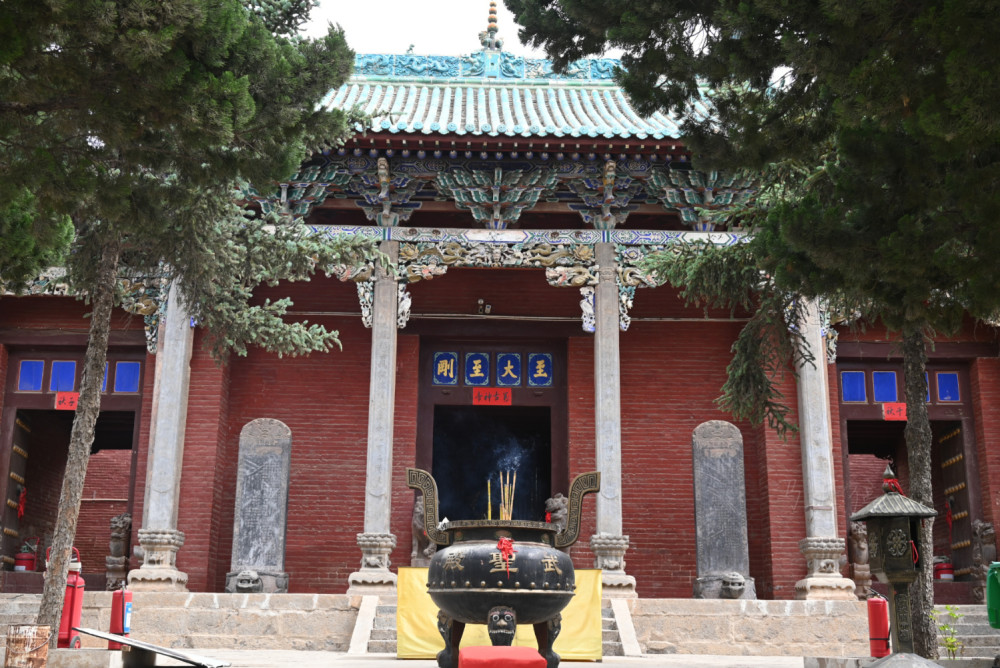 中国有座小庙在山西2万座关帝庙中脱颖而出杀手锏就是这8根柱子