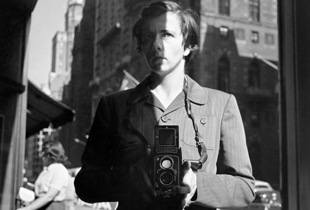 vivian maier(美国)1926-200910弗朗西斯卡·伍德曼是一个命运悲惨的