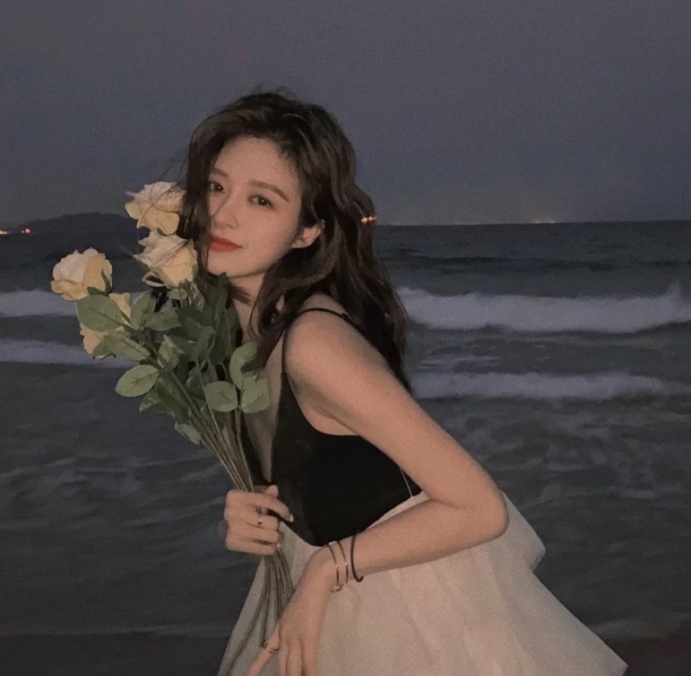 天作之合女生头像