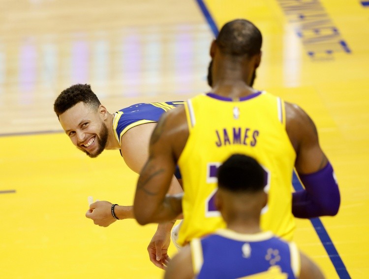 nba 漫长的等待！比尔发推：NBA回来啦！