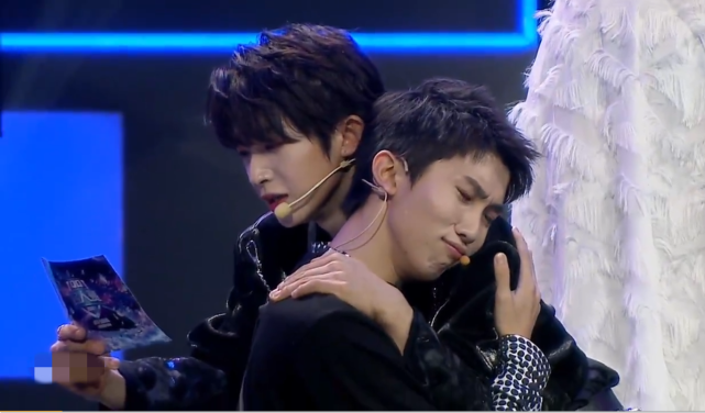 刘宇和林墨联手助阵不仅上演真人版还珠格格还打出意识流刀法