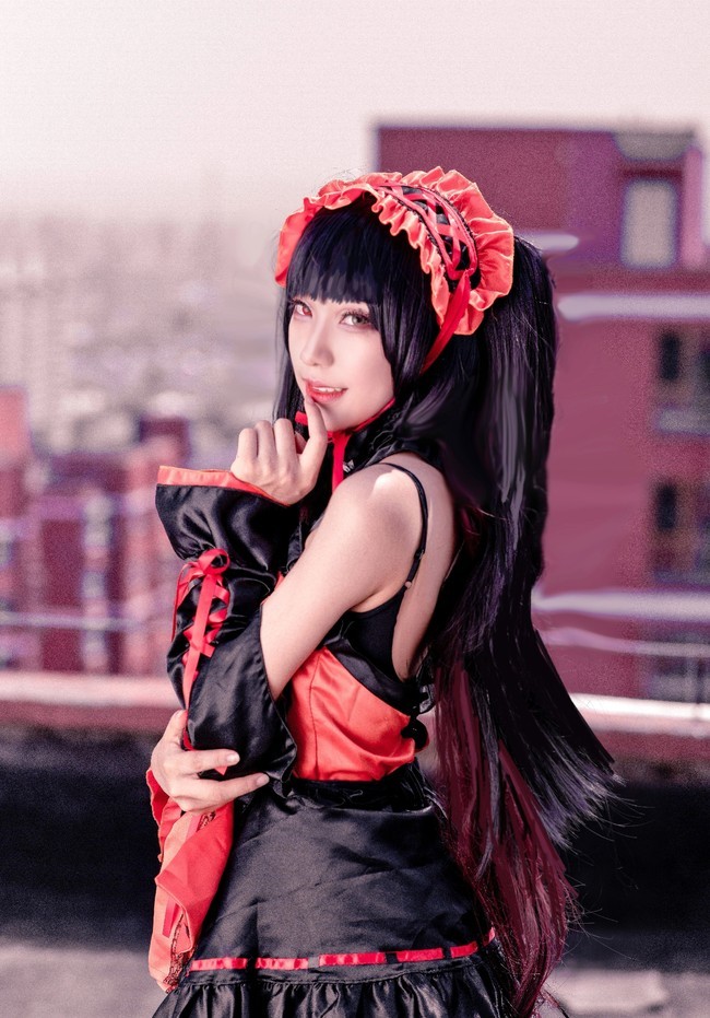 时崎狂三cos:要和三三来个约会吗?