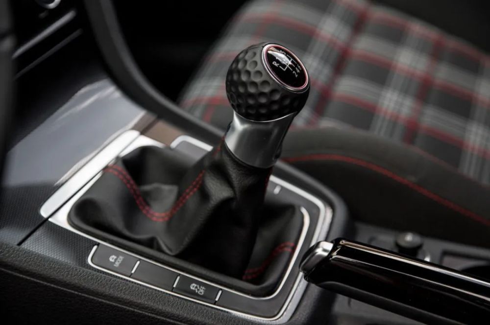 7种另类奇葩的挡杆设计有些都不知道该怎么挂档