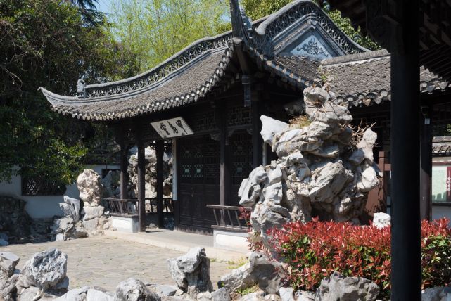 博物馆借陕西老农祖传9道圣旨,丢失2道拒不承认,调查后获赔9万