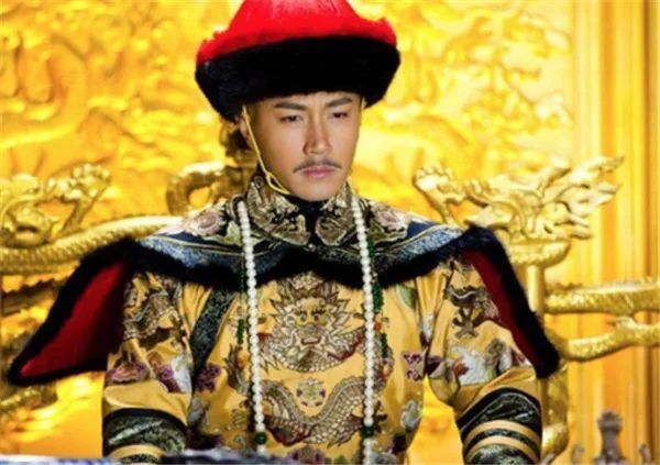 多尔衮手握大权,为何不敢称帝?看看他的对手是谁,实在太厉害了