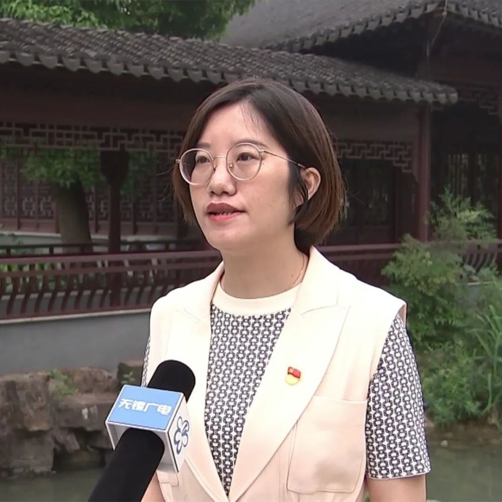 惠山区玉祁街道党工委党校副校长王敏华一场党史学习教育正在展开在