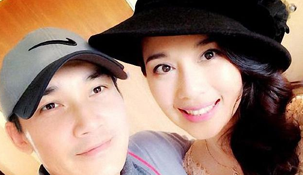 陈松伶与男友相恋多年后,他们非常低调的结婚了,当时并没有对外有太多