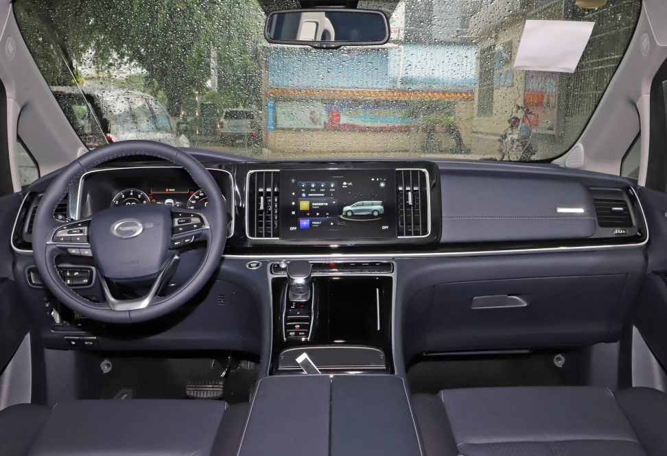 落地25万购买21款传祺gm8提车半个月车主表示钱没白花