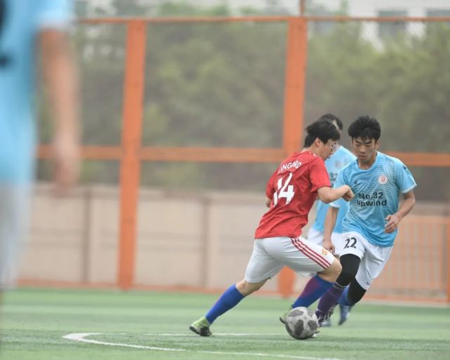 442刮起天津高中足球联赛青春旋风