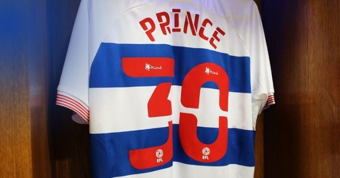 普林斯生前效力的女王公园巡游者足球俱乐部为其赋予了 30 号球衣,并