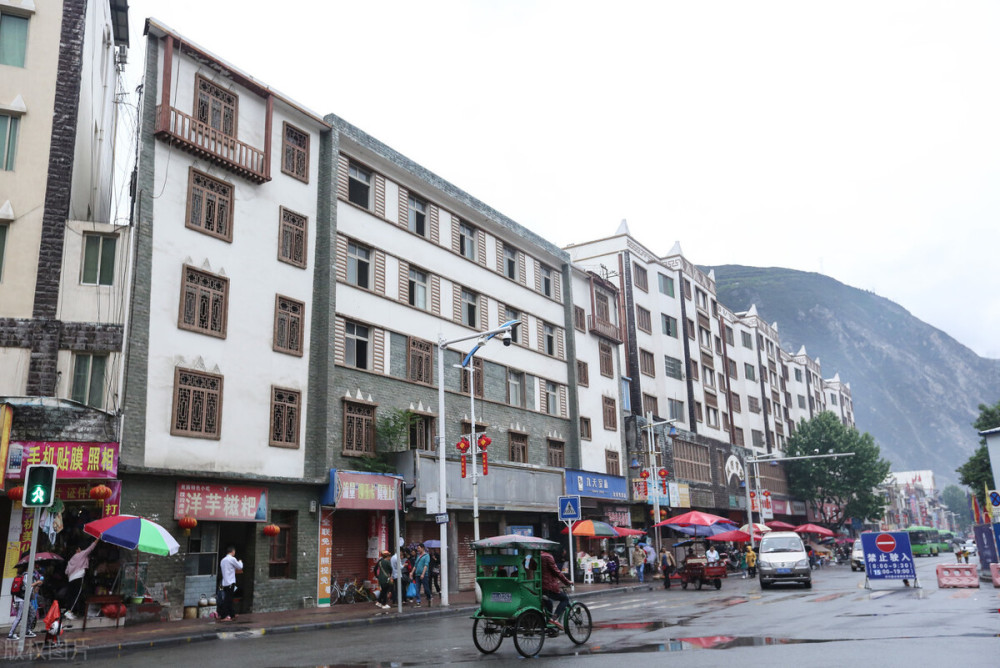 农村兴起“买房热”，不管有钱没钱都要去县城买房，有必要吗？