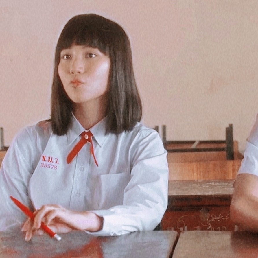 情侣头像丨禁忌女孩与笨拙的小偷