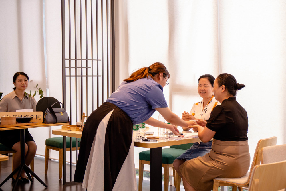 精品民宿管家培训营为乡村民宿创客青年助力