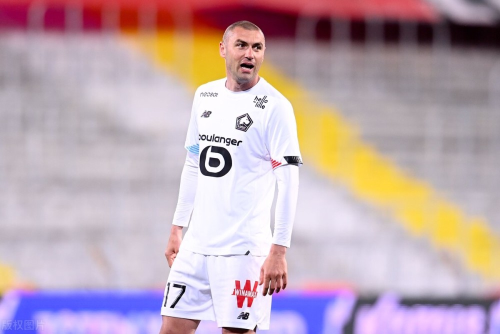 切利克(里尔),穆尔杜尔(萨索洛),德米拉尔(尤文图斯),卡巴克(利物浦)