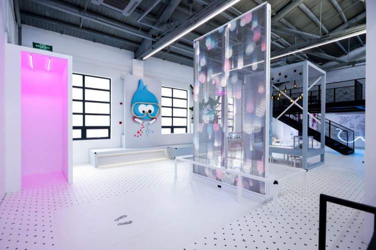 魔都升级版玻璃之城亮相儿童玻璃博物馆鼓励自主探索