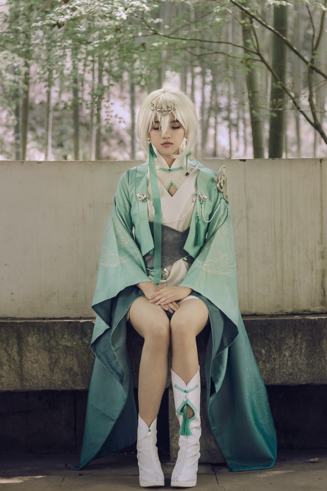 言和cos:漂亮小姐姐!我又瞬间心动了_腾讯新闻