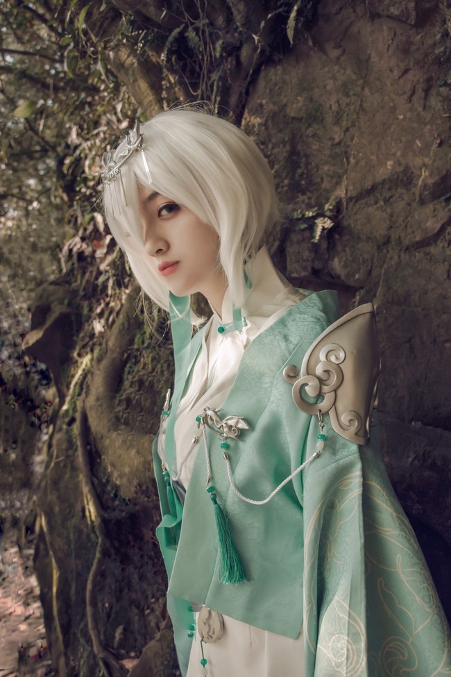 言和cos:漂亮小姐姐!我又瞬间心动了_腾讯新闻