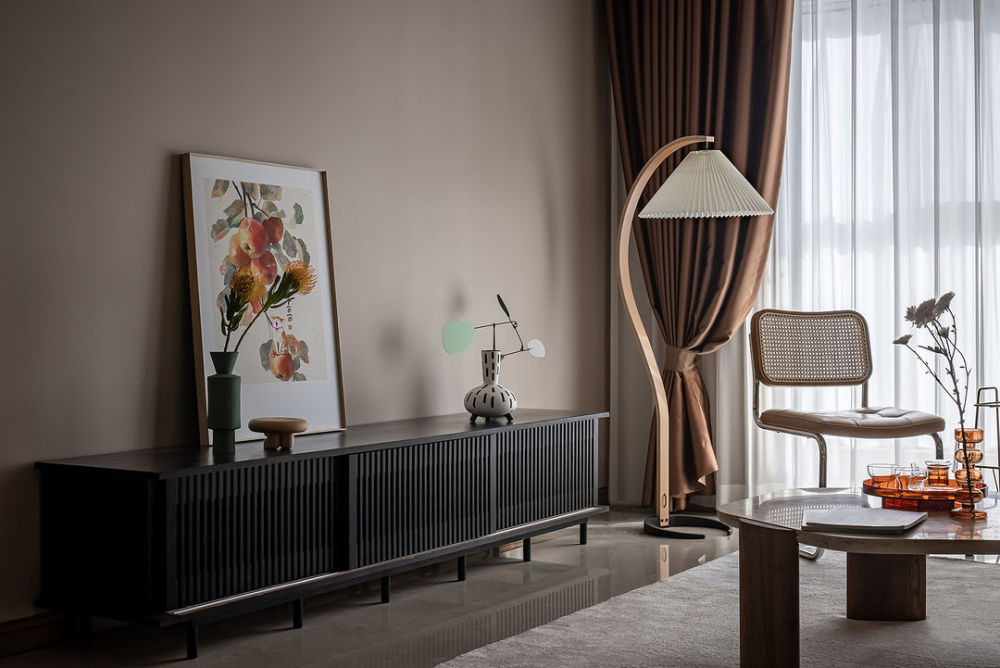 她把家布置得复古又浪漫,确实有品位,全屋优雅精致,真的好喜欢