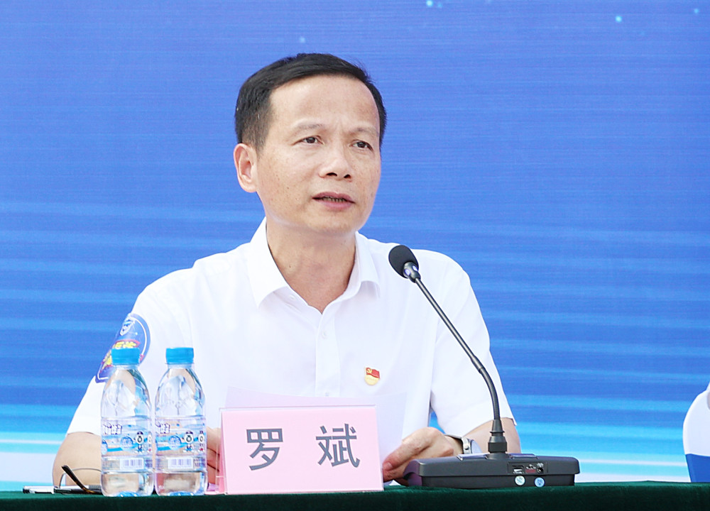 滨海湾新区党工委书记,虎门镇党委书记罗斌罗宾在仪式上表示,打击治理