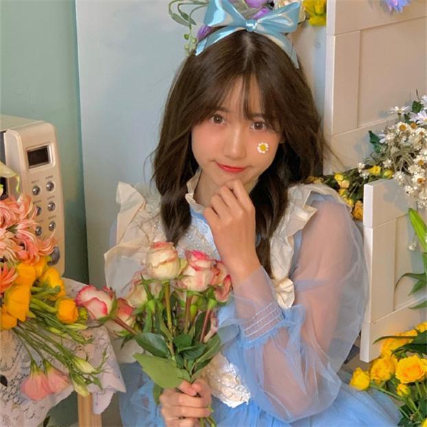 一栗莎子因1组婚纱照遭群嘲网友请女拳适可而止