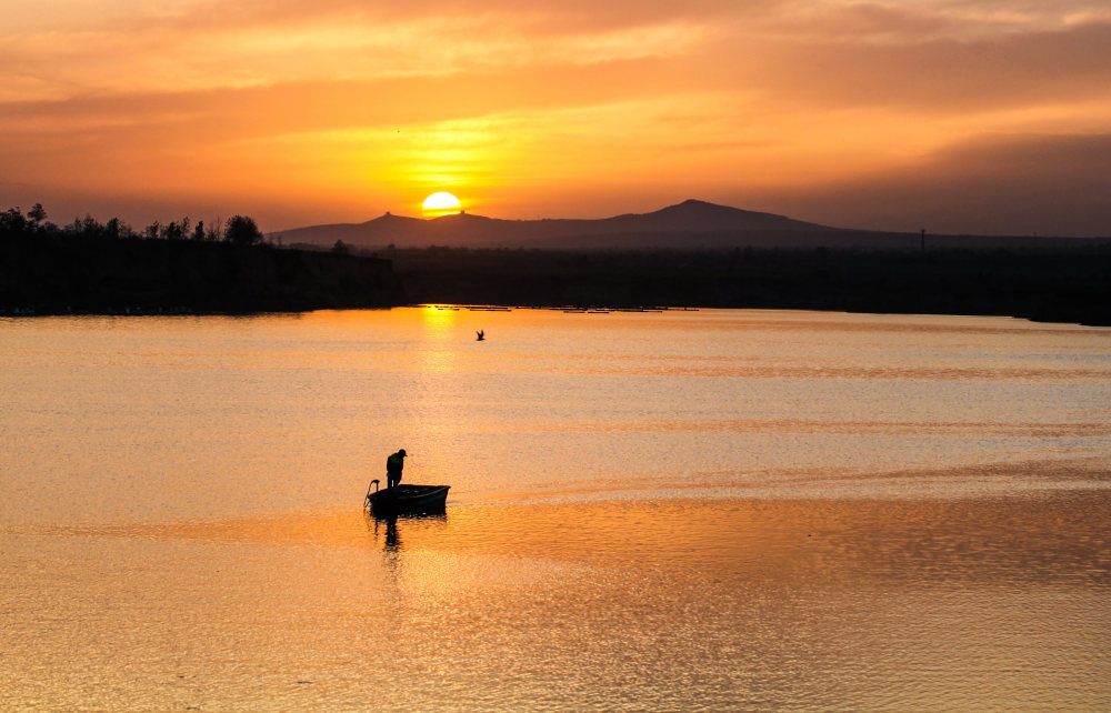 【视觉陕西】相约醴泉湖 遇见最美的夕阳