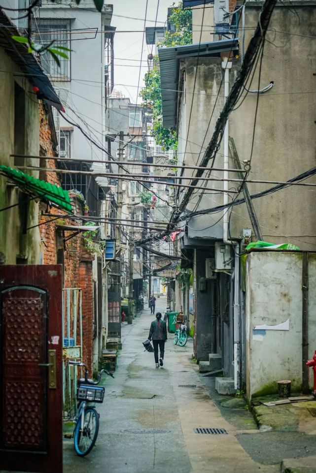 武汉这条做私人定制的老街,永远也不会过时