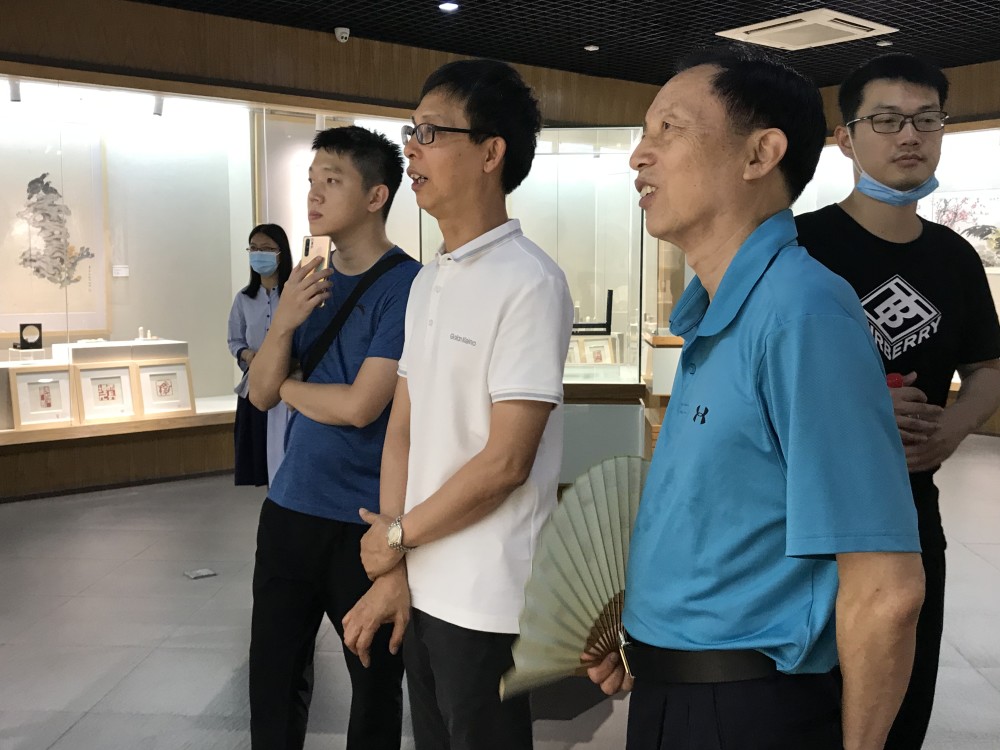 推进书画篆刻文化传承!东莞籍艺术家书画篆刻作品展举行