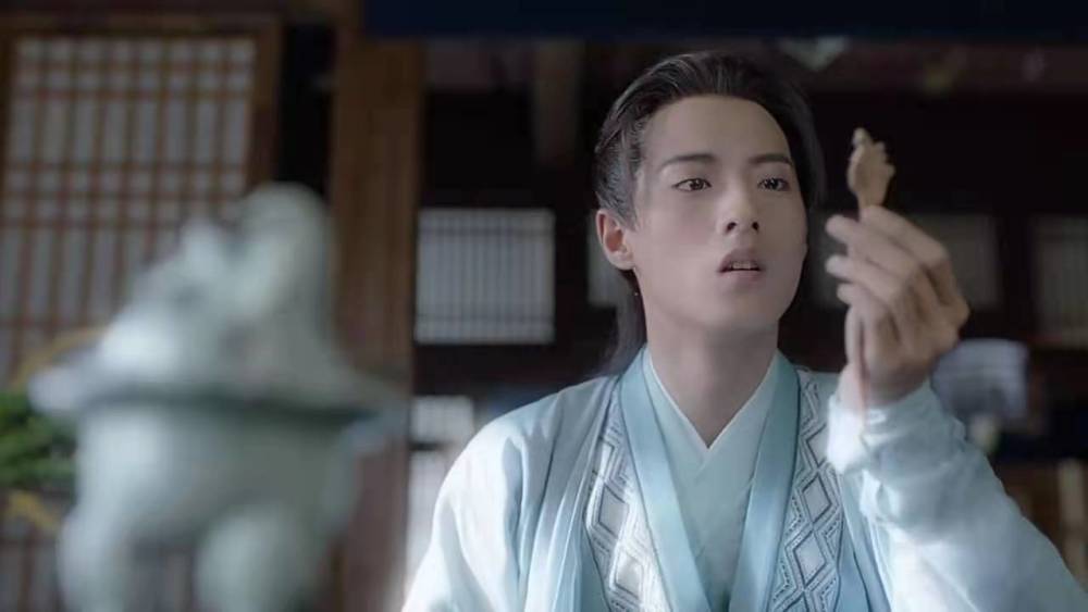 山河令中周子舒被温客行害得那么惨为何还要拼命对他好