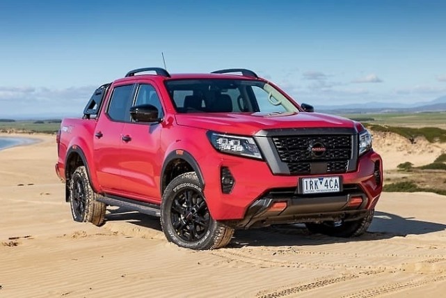 2021年日产纳瓦拉pro-4x:翻山越岭的强悍皮卡