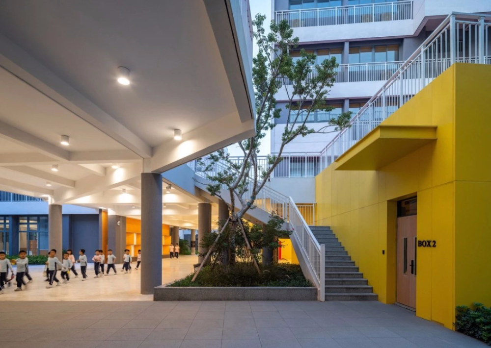 中小学建筑设计广东佛山梅沙双语学校案例