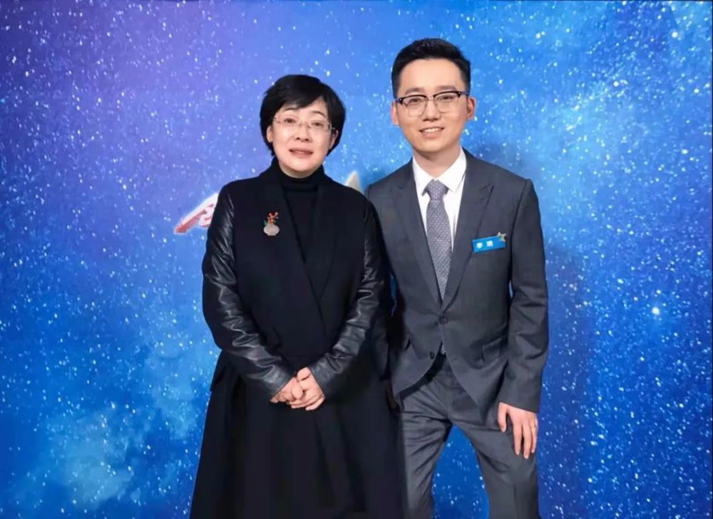 李玥和央视《创业英雄汇》栏目总制片人闫琼合影 创业者简介