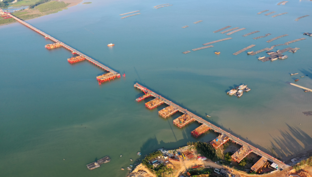 这两座跨海大桥,比任何人的想象都快!