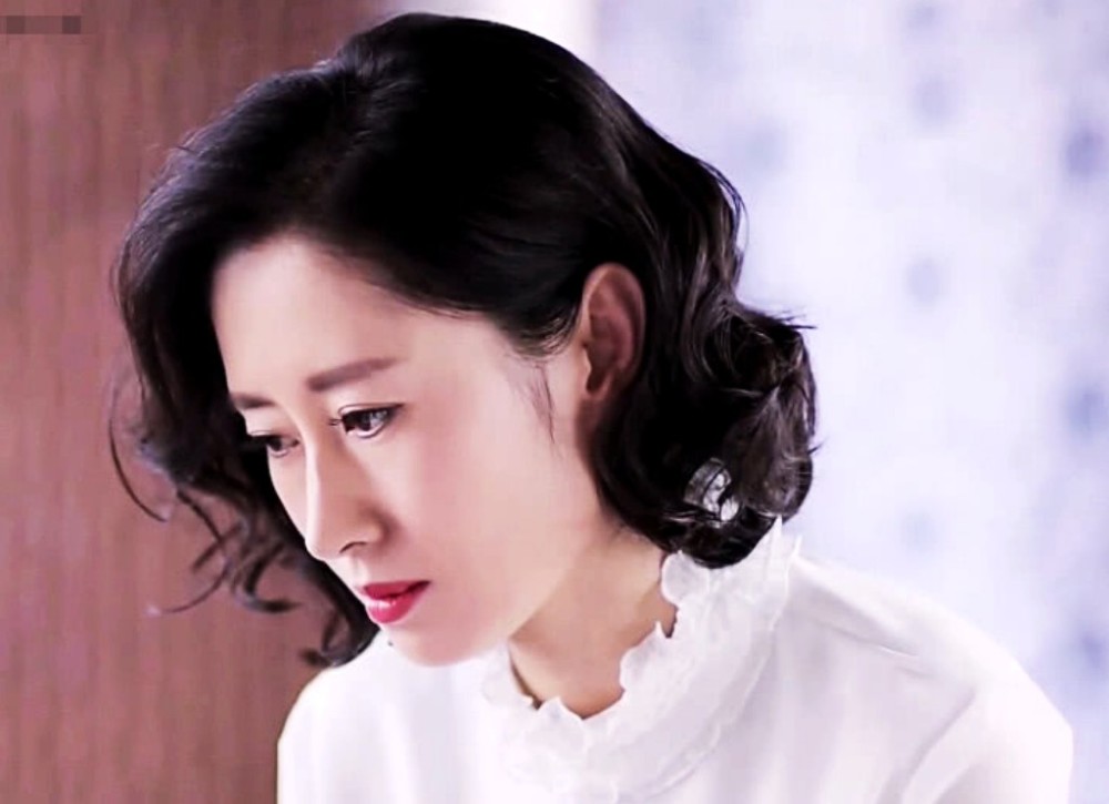 《生活家》刘敏涛真翻车了,演技太用力过猛,表情大师沦为油腻妇