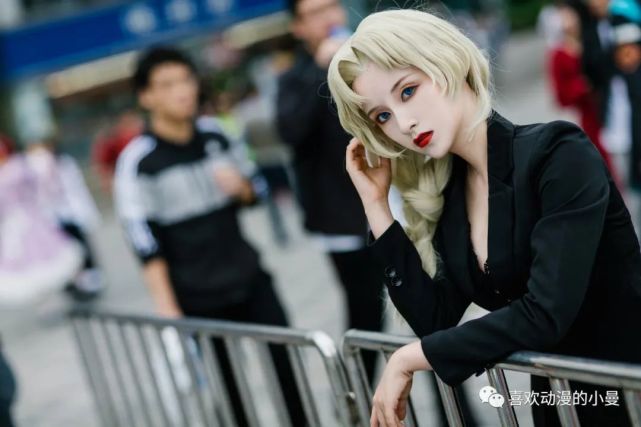 贝尔摩德的真人cos2