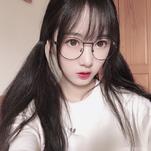 瓜妹永久退圈赖神内心毫无波澜网友瓜妹终究败给了鸟钱