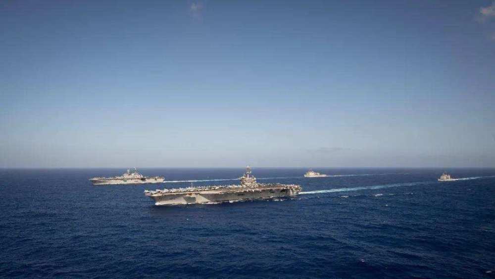 随时应对一切威胁挑衅!美军战舰穿越台湾海峡,中国军方强硬发声
