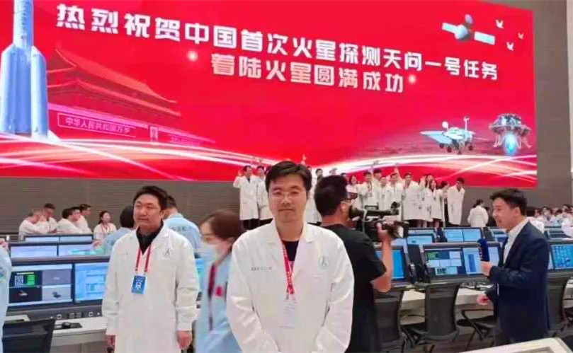 李茂登相对于同龄人来说,无疑是非常优秀的,但母亲