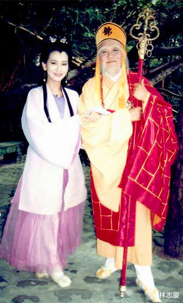 新白娘子传奇13张幕后彩照您绝对没见过图11颠覆想象