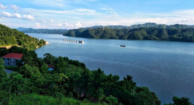 万安县两处知名旅游景区介绍|万安湖|江西|赣江|万安镇|万安县|旅游