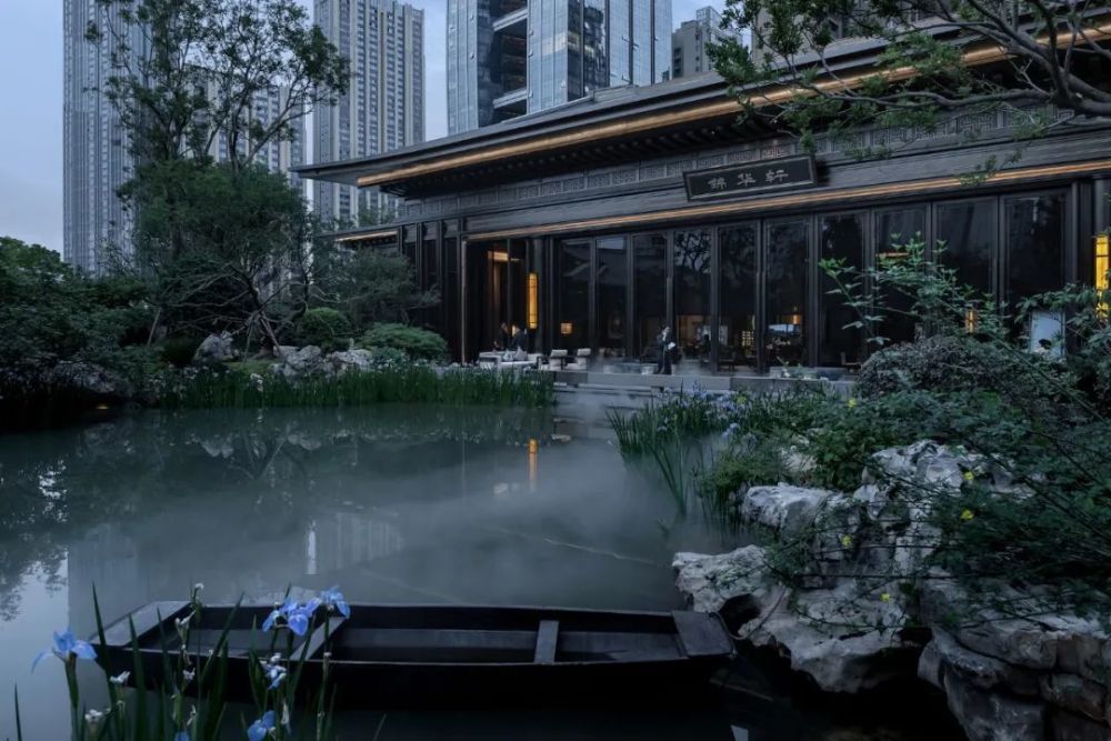 循东方风仪续蜀地华章成都建发央玺