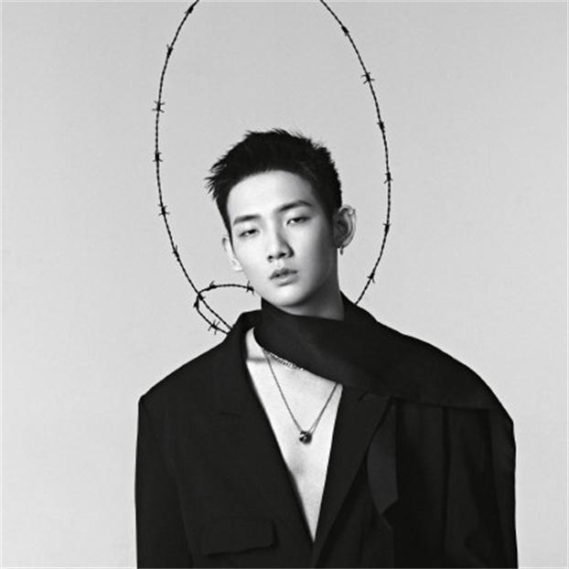 梅尼耶cp频上热搜引众怒网友英雄不如1只宠物热度高