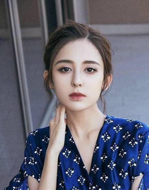 揭秘娱乐圈中的美鼻代表,让你隆鼻美到你无可挑剔