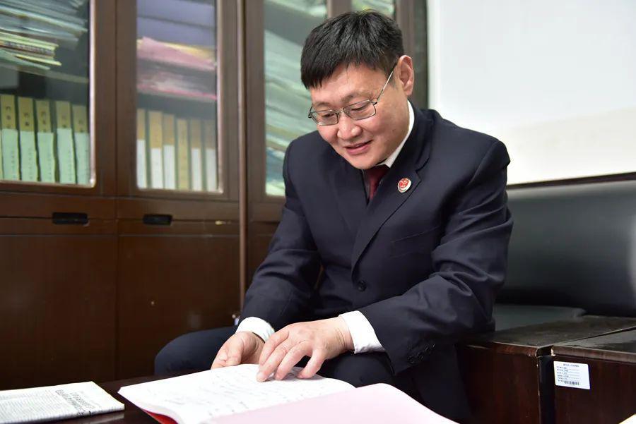 教育整顿检察之星候选人鹿邑县院冯宇踏踏实实做人兢兢业业干事