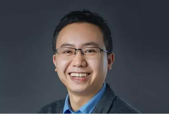 深扒万亿头条的接任者梁汝波