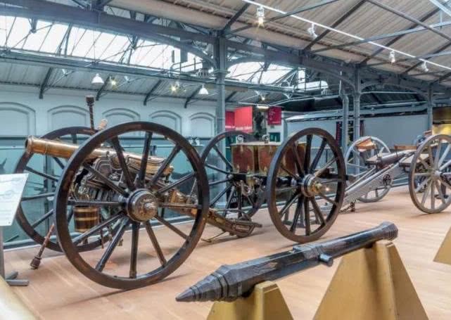 八国联军进入紫禁城,打开清朝武器库,直接吓得说不出话